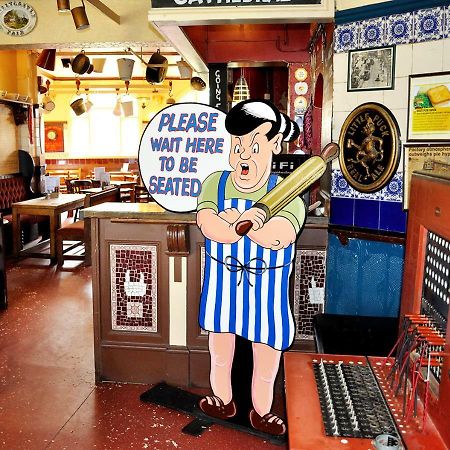 Mad O'Rourkes Pie Factory Otel Dudley Dış mekan fotoğraf